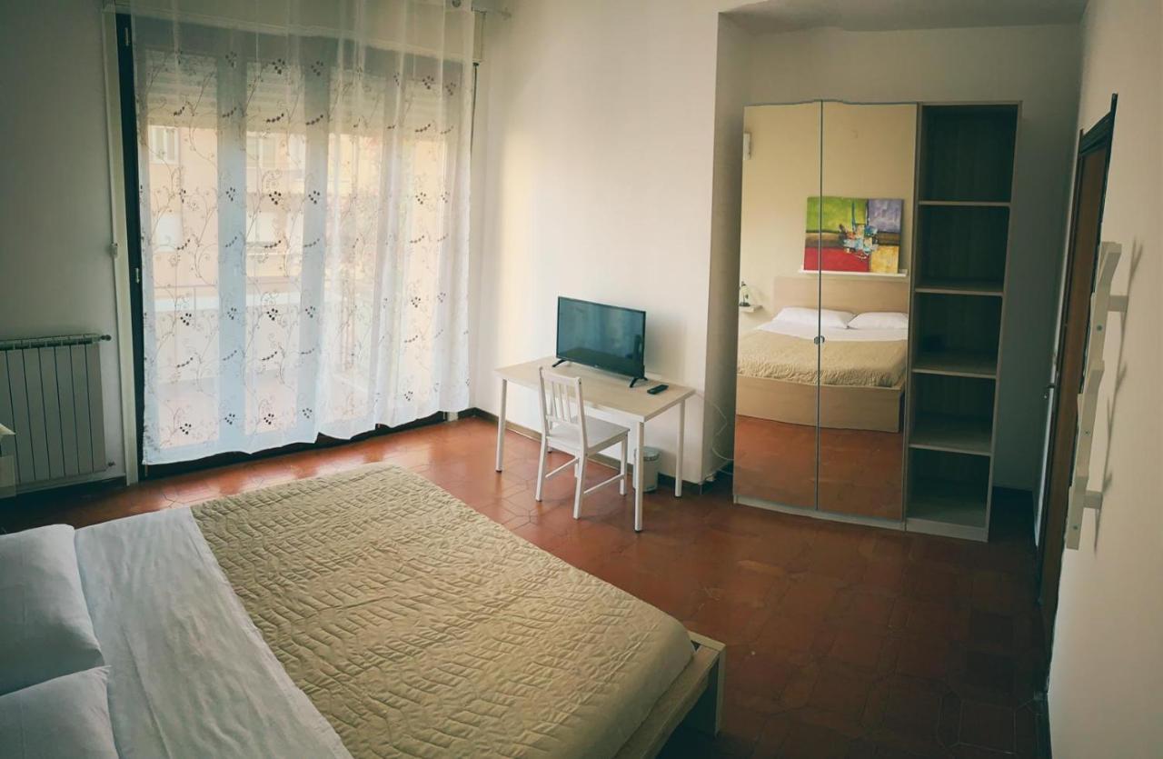 Ferienwohnung Da Patrizia E Valerio Palermo Exterior foto
